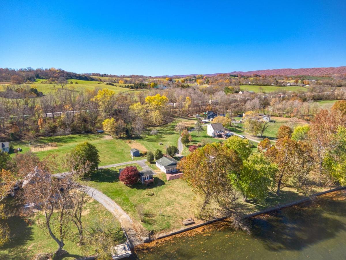 House On The New River, 3Br, 20 Minutes From Vt Radford Esterno foto